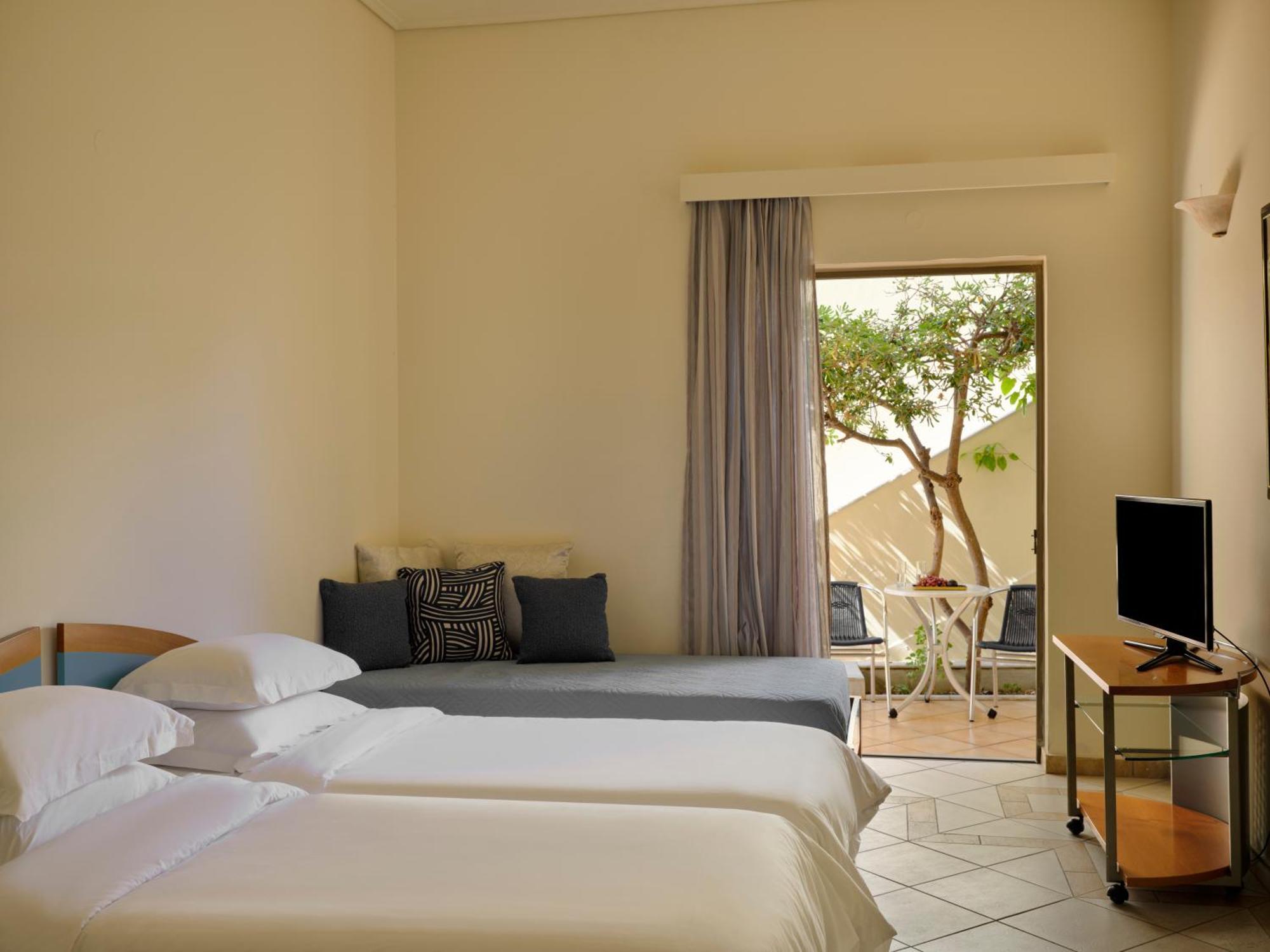 Atlantica Yakinthos Hotel Kato Daratso Exterior photo