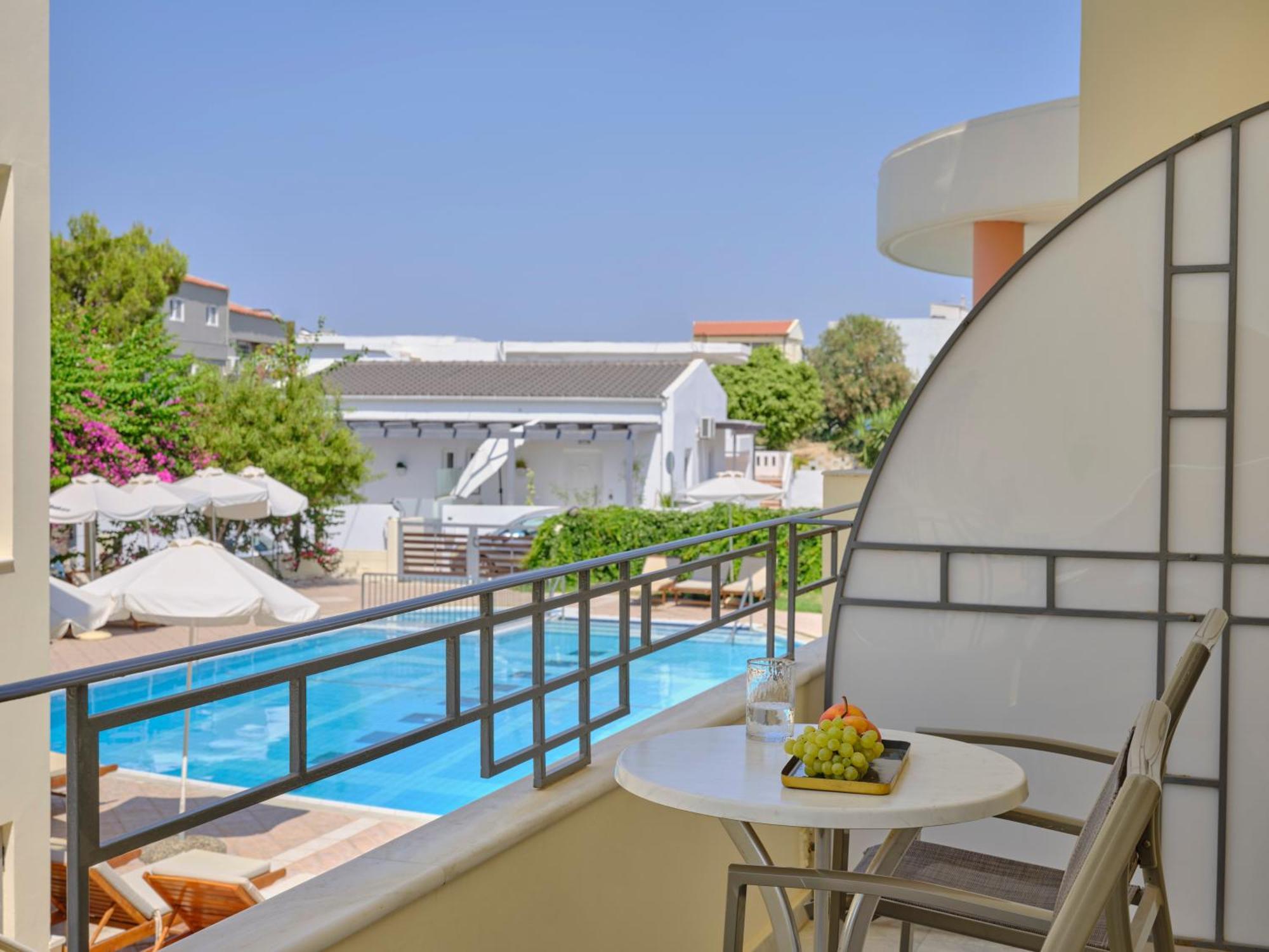 Atlantica Yakinthos Hotel Kato Daratso Exterior photo