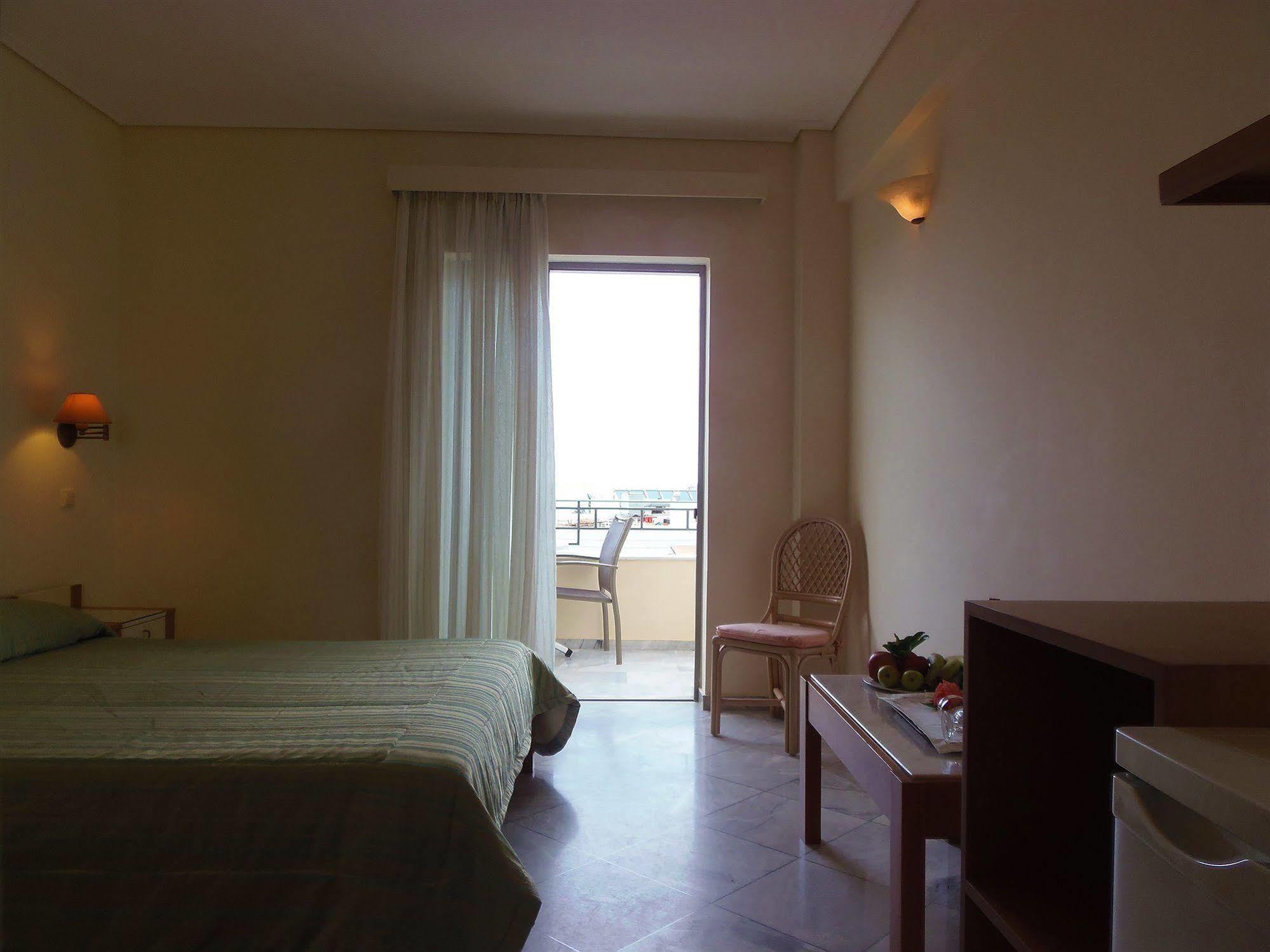 Atlantica Yakinthos Hotel Kato Daratso Exterior photo
